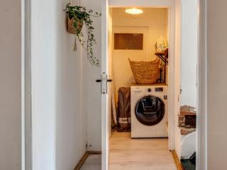 Cozy Stay with recreation room - 4