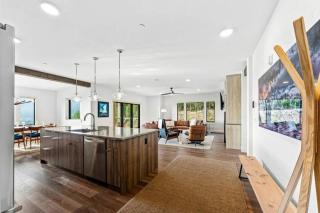 Modern Big Sky Retreat with Mountain Views - 1