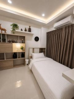 Mellow House Phuket - 1