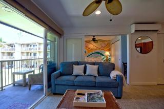 Sea and Sky Beachfront Condo, AC, Ocean Views, Sunrises, Steps to Beach! - 7