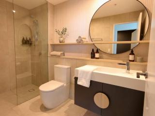 Casino Residences 1 & 2 Bedroom Apartments - 8