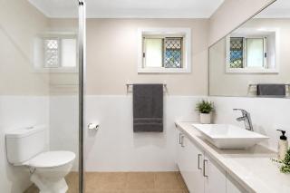 Top of the Range - Tourist Road Studio Apartment - 3