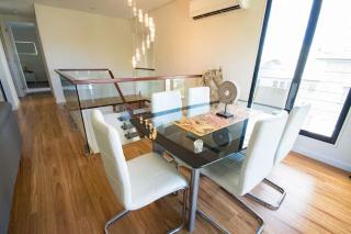 Modern Coastal Escape Walk to Beach Cafes amp CBD - 2