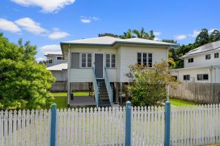 West End Gem Near Attractions - 2