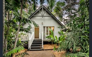 Palm Grove Cottage and Private Studio - 7