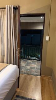 Host hub guest house Glen marais - 6