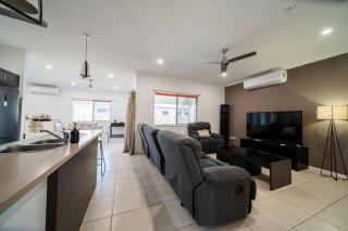 Relaxing 4BR Family Escape - 7