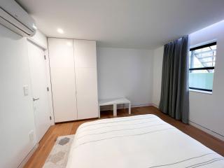Cozy and Modern Stay in Brooklyn - C - 6
