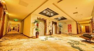 James Joyce Coffetel· Zhengzhou Wenhua Road Technology Market - 8