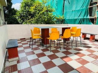Bangalore-Serenity Heaven-Jeraisyl-Family-3AC Rooms, WiFi-Barbecue-Family Party Villa - 4