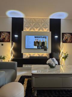 Lavender Luxury Homes-2Bedrooms Apartment - 1