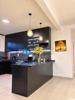 Lavender Luxury Homes-2Bedrooms Apartment - 3
