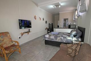 JSA Studio - Luna - 2