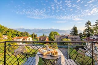 La Caravella: Stresa Lake & Islands View Balcony - Happy Rentals - 0