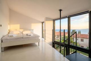 Azure Adriatic Residence with Sea-View Balcony - Happy Rentals - 2