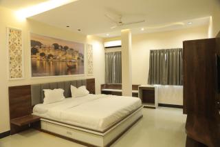 The Moti Plaza - 1