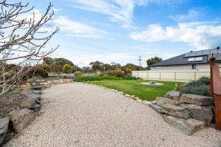 A Swell Time - Spacious Garden Haven by the Coast - 3