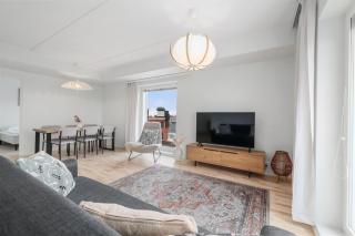 New 2BR Apt with Sauna with Stunning Views - 1