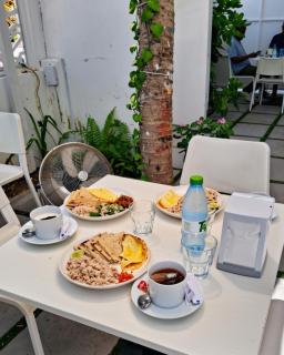 Sunny Day Inn Maldives - 8