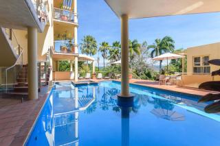 Freshly Renovated with Views - Walk to Beach & Town - 0