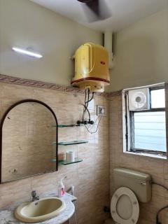 Luxe Three Bedroom Apartment Full flat - 4