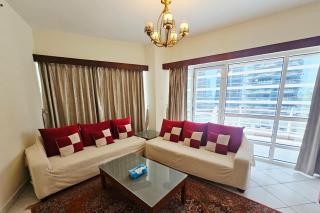 Lovely 2BR Al Deyafa - 4
