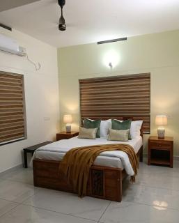 VAR Teak Haus 2 AC 2 BR 10 min beach No kitchen - 5