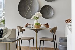Frank Porter - West Avenue - Dubai - 3