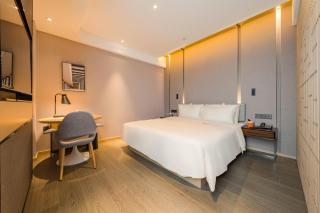 Atour Hotel Langfang Railway Station - 2