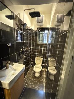 Greyhouse luxury Apartments - 4