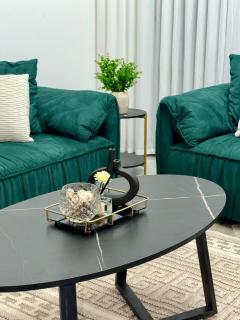 The Emerald Nest - 1