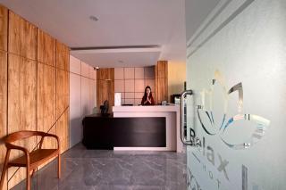 Relax Inn Hotel - 9