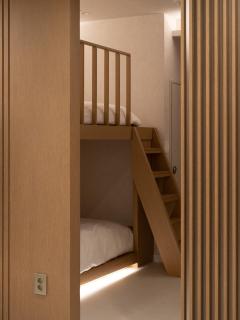 High End Luxury Room 2 - 8
