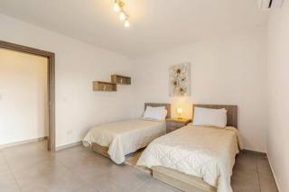 Eureka Mansions - Stylish, Spacious & Elegant - 6