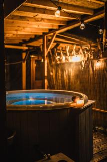 Aloha Glamp - Całoroczny glamping nad rzeką z prywatną balią - Stok narciarski, góry, lasy, sauna - 6