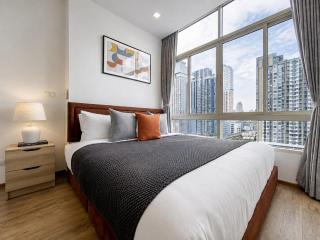 150m to BTS l Workspace l Pool and Gym l Sontana - 9