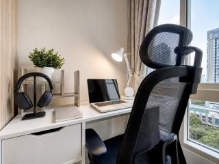 150m to BTS l Workspace l Pool and Gym l Sontana - 8