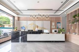 GreenTree Inn HanZhong Railway Station Beiyihuan Road Express Hotel - 9