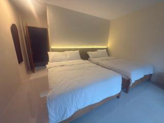 HLB Homestay - 9