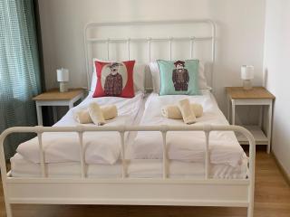 Dolna Banya Cozy Holiday House 52 with Pool Access - 2