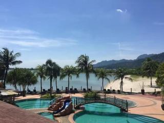 Langkawi Lagoon Floating Resort 06 - 9