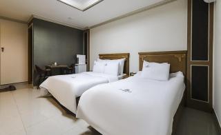 Lounz Stay Hotel Hwasoon - 4