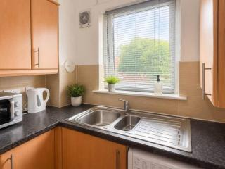 2BR Sleeps 4 - 2
