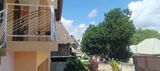 Swahili Dream House - 3