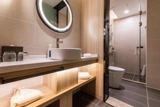 Atour Light Hotel Hohhot Gulou General Bureau - 2