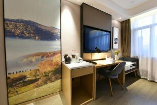 Atour Hotel Baotou Xitu - 3