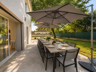 La Villa Charpine l Piscine l 14 personnes - 6