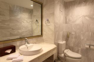 Hilton Garden Inn Hanoi - 7
