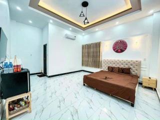 River 3 Hotel - 4