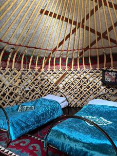 Yurt Camp Shabyr On the Way to Song-Kul Lake, by Moldo-Ashuu Pass - 5